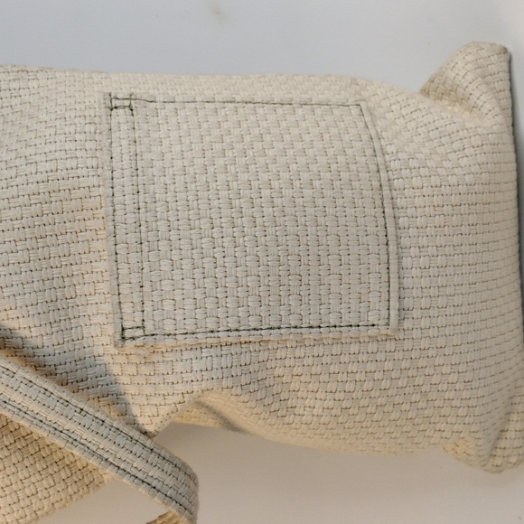 Bag. Tote,yarn bag, wine. One of a kind, made by house of Errol - Picture 3 of 3